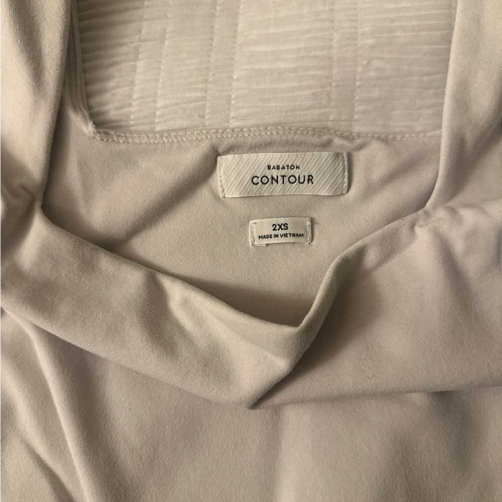 Aritzia Babaton Contour Square neck bodysuit